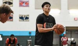 NCAA潜力新星李洪权将转战CBA,据上海男篮